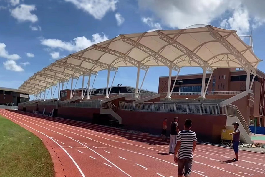 汕尾市華師大校區(qū)風雨球場觀眾臺膜結構工程